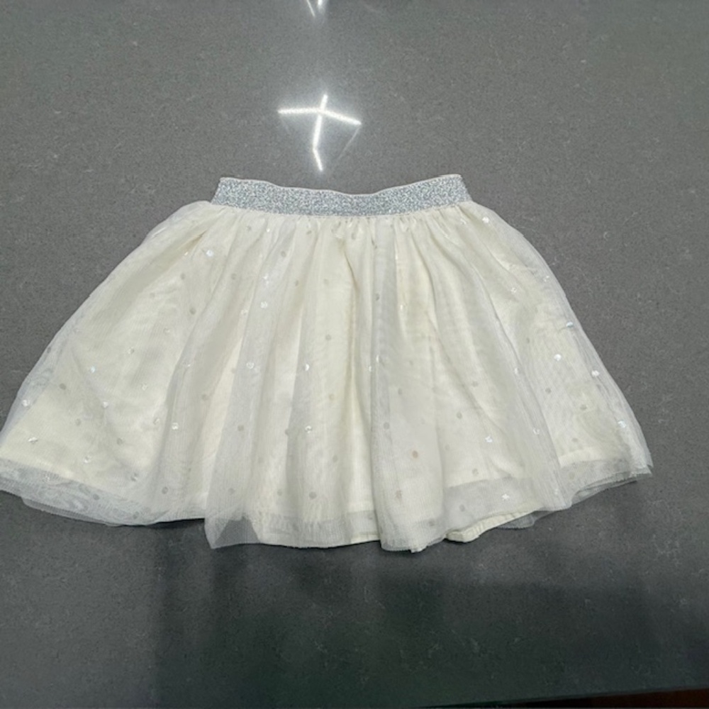 Toddler Girl Gap Cream 3T 3 Years Silver Metallic Dot Tulle Skirt -See notes